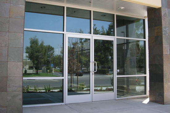 Garnet-commercial-door-repair