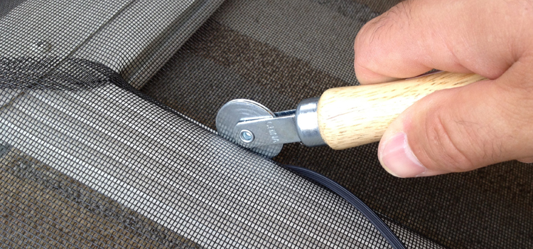 metal screen door repair in Garnet