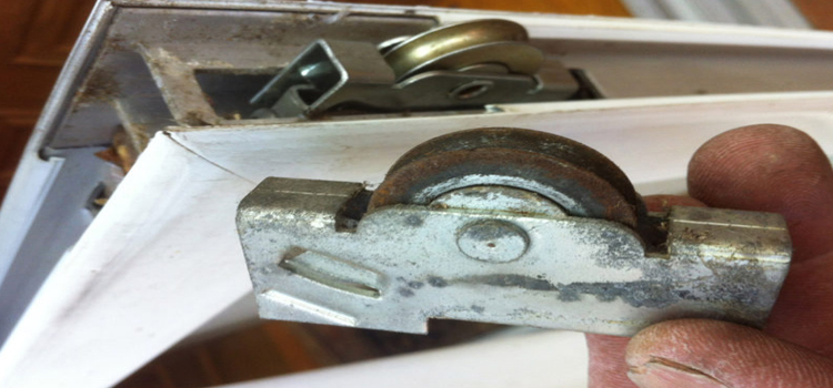 screen door roller repair in Garnet